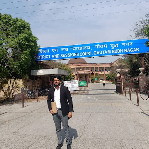 Advocate Vishal Gautam | Divorce Lawyer | Cyber Crime | Criminal | Cheque Bounce & Civil Matters lawyer in Greater Noida